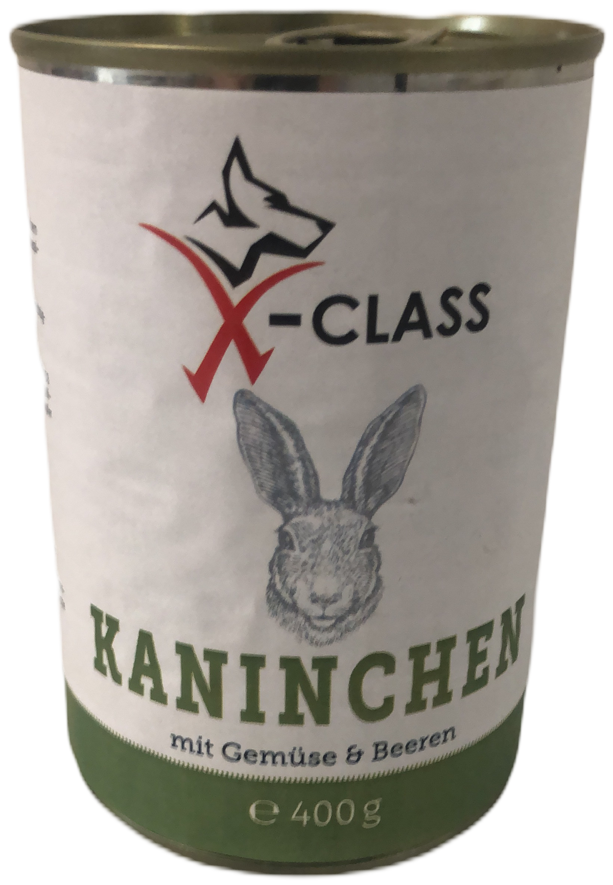 Kaninchen mit Gemüse und Beeren